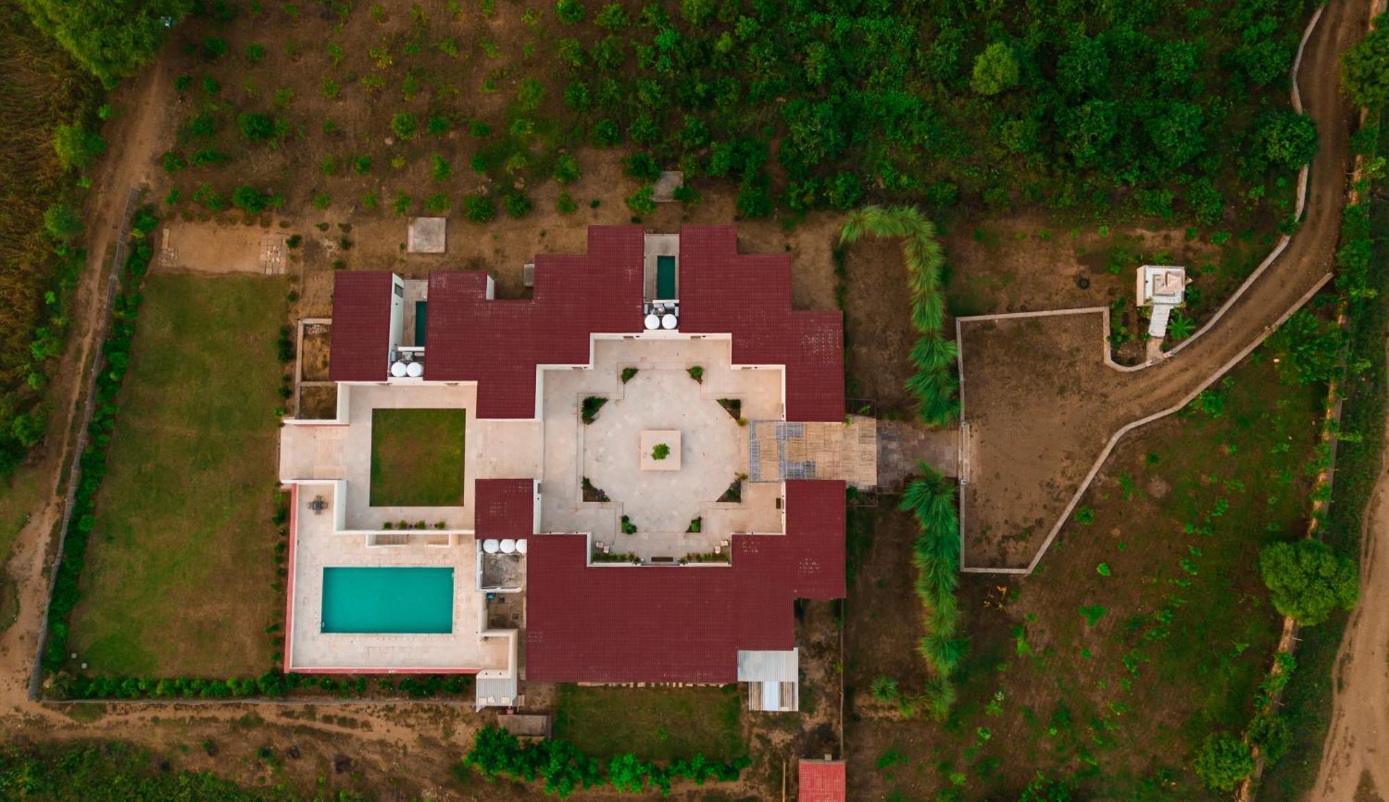 Guldaar Sariska - A Luxury Forest Resort Tehla Exteriör bild