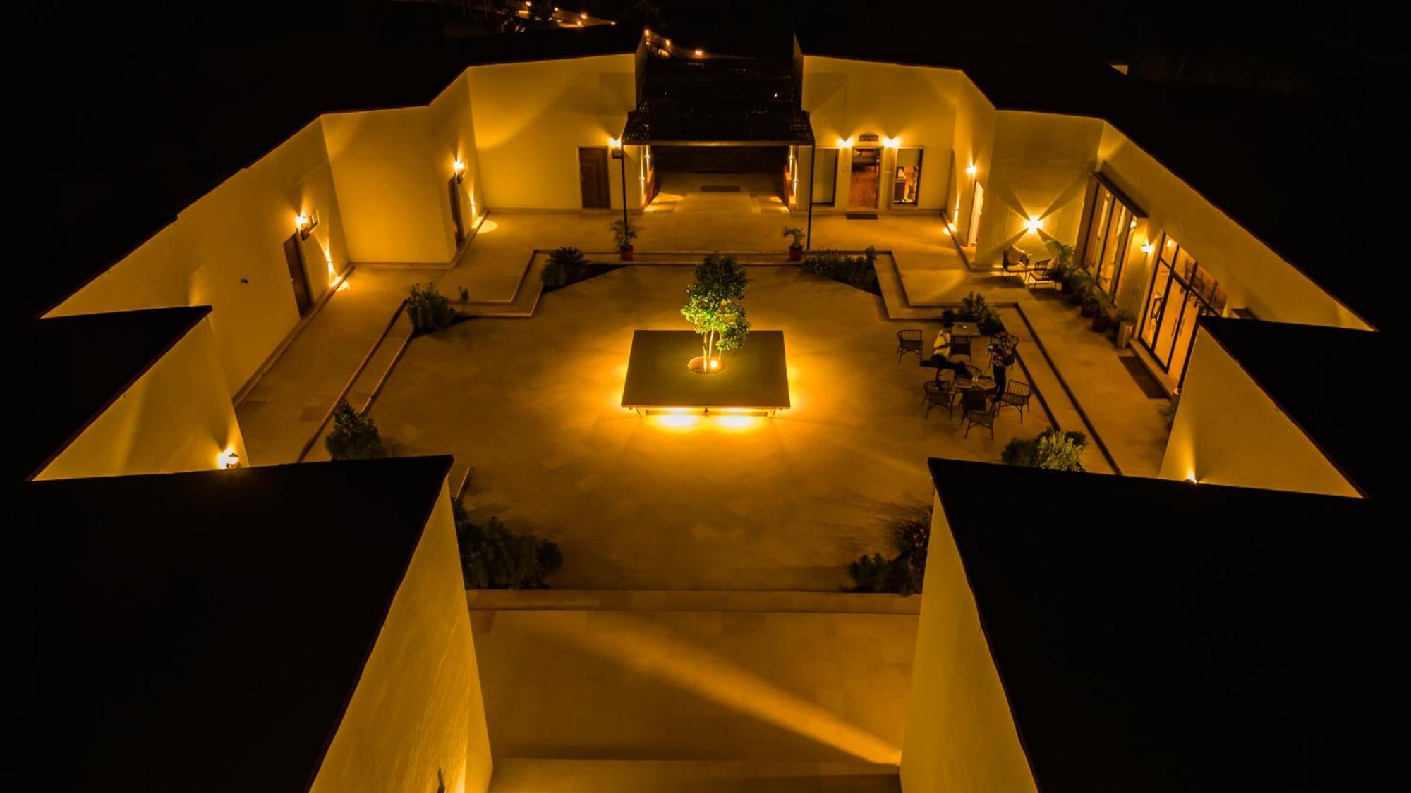 Guldaar Sariska - A Luxury Forest Resort Tehla Exteriör bild