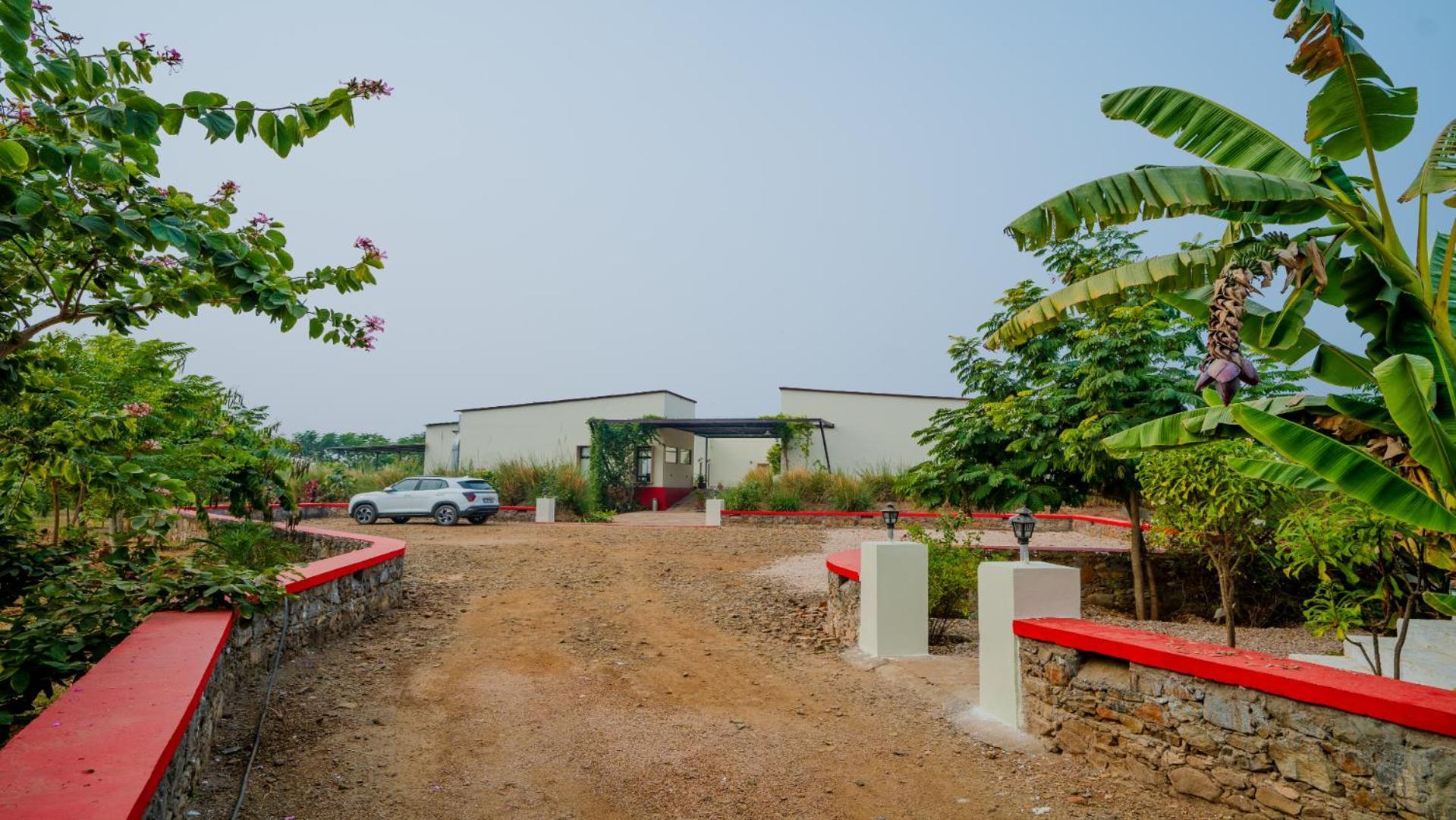 Guldaar Sariska - A Luxury Forest Resort Tehla Exteriör bild